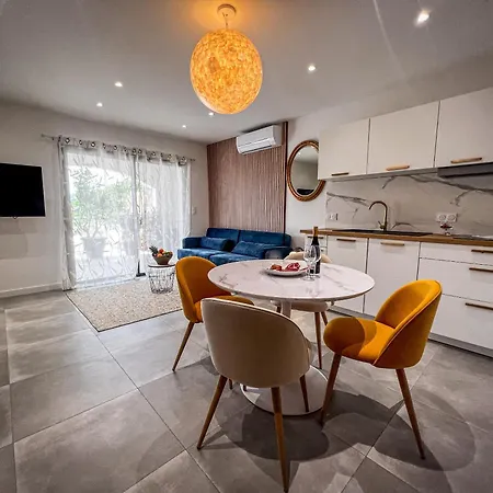 Appartement Vacations - Terrasse, Piscine, Jacuzzi, Clim - By Tgb Porticcio (Corsica)