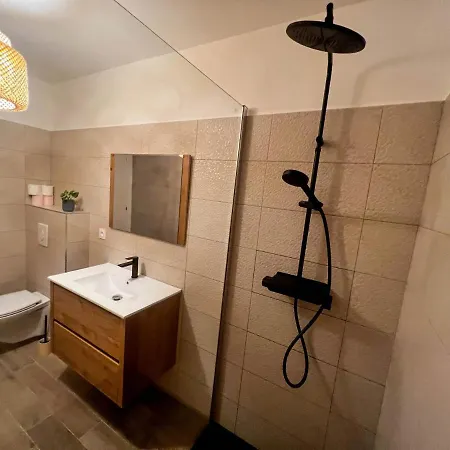 Apartmán Vacations - Terrasse, Piscine, Jacuzzi, Clim - By Tgb Porticcio (Corsica)