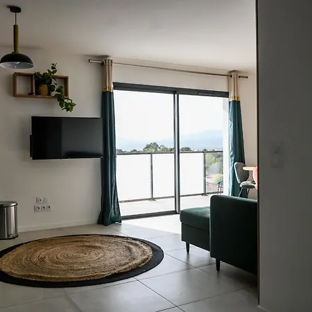 Apartmán Vacations - Terrasse, Piscine, Jacuzzi, Clim - By Tgb *