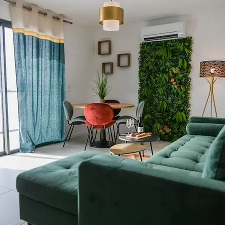 Vacations - Terrasse, Piscine, Jacuzzi, Clim - By Tgb * Porticcio (Corsica)