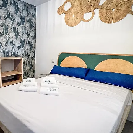 Vacations - Terrasse, Piscine, Jacuzzi, Clim - By Tgb Apartmán *