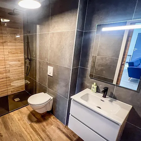 Vacations - Terrasse, Piscine, Jacuzzi, Clim - By Tgb * Porticcio (Corsica)