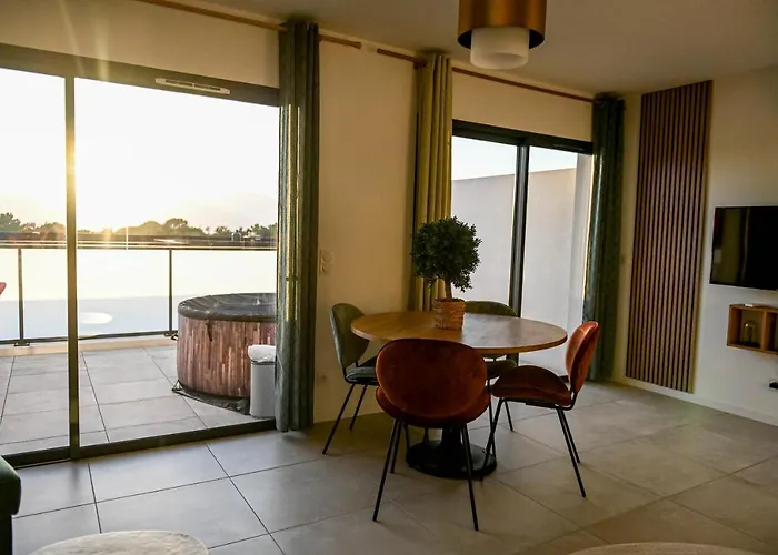 Vacations - Terrasse, Piscine, Jacuzzi, Clim - By Tgb Porticcio (Corsica)
