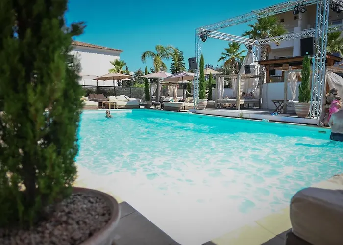 Apartmán Vacations - Terrasse, Piscine, Jacuzzi, Clim - By Tgb *