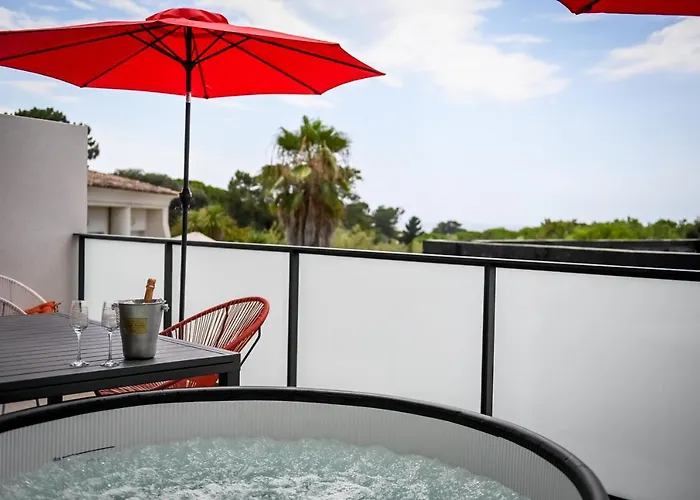 Vacations - Terrasse, Piscine, Jacuzzi, Clim - By Tgb * Porticcio (Corsica)