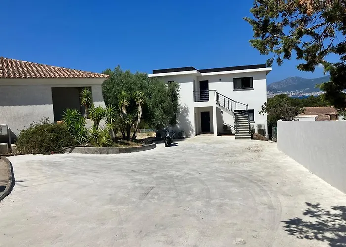 Vacations - Terrasse, Piscine, Jacuzzi, Clim - By Tgb * Porticcio (Corsica)